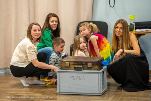 WARSZTATY-42 Zaczarowany Teatr Wyobraźni - warsztaty rodzinne