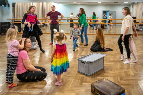 WARSZTATY-72 Zaczarowany Teatr Wyobraźni - warsztaty rodzinne