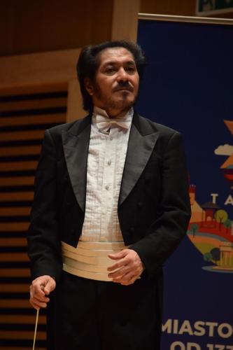 4-copy VIII Międzynarodowy Festiwal - młodzi wirtuozi z towarzyszeniem Tarnowskiej Orkiestry Kameralnej