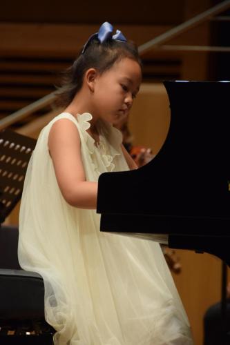 dsc-5132-copy VIII Międzynarodowy Festiwal - młodzi wirtuozi z towarzyszeniem Tarnowskiej Orkiestry Kameralnej