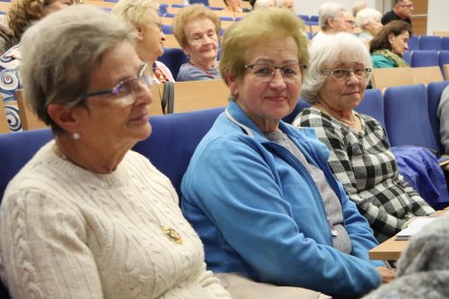 6 Poezja tarnowskich seniorów - "20 lat zapisane w poezji"