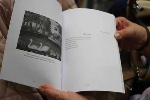 6a Poezja tarnowskich seniorów - "20 lat zapisane w poezji"