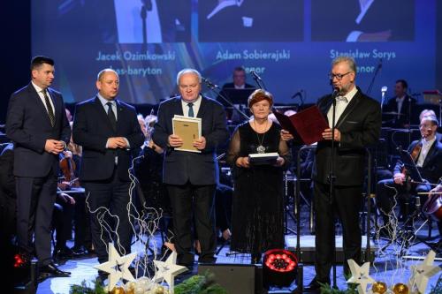 7-copy Koncert Świąteczno - Noworoczny - Tarnowskiego Stowarzyszenia Miłośników Muzyki Klasycznej "Via Musica"