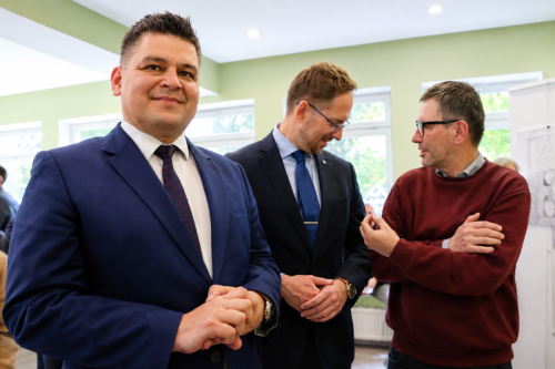 5a-copy „Precyzja skalpela, wrażliwość ołówka” – wyjątkowy wieczór w Galerii Hortar