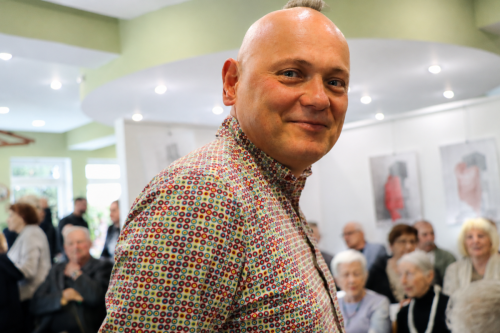 9-copy „Precyzja skalpela, wrażliwość ołówka” – wyjątkowy wieczór w Galerii Hortar
