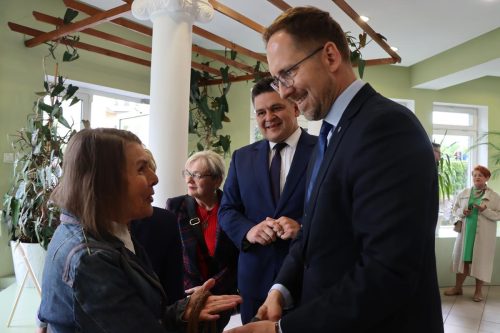 img-6278-copy „Precyzja skalpela, wrażliwość ołówka” – wyjątkowy wieczór w Galerii Hortar