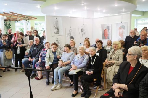 img-6394-copy „Precyzja skalpela, wrażliwość ołówka” – wyjątkowy wieczór w Galerii Hortar