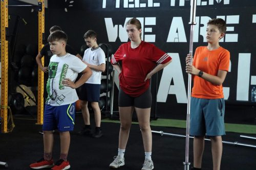 2-copy Wakacyjny turnus - Summer Mini Camp w UNIT 37