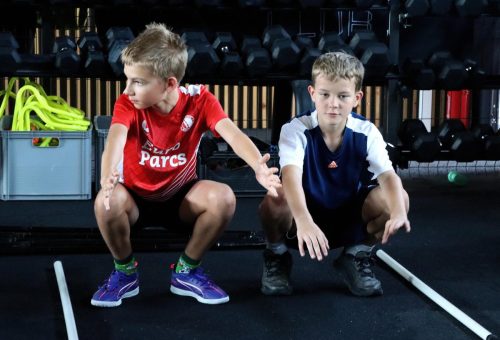 4-copy Wakacyjny turnus - Summer Mini Camp w UNIT 37