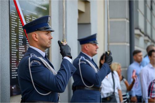 tpl-1097-copy Uroczyste odsłonięcie tablicy poświęconej Polkom wywiezionym do KL Ravensbrück