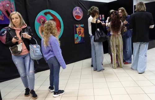 24 Wernisaż wystawy „ALL STARS” Wiktorii Anny Woziwody