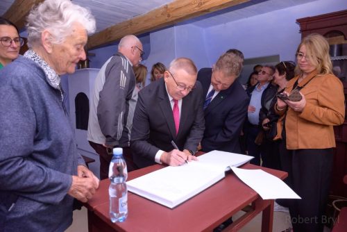 724152973_1436182771874081_3408030399132923872_n „Ocalić od zapomnienia – Witosówka w Wierzchosławicach-Dwudniakach”...