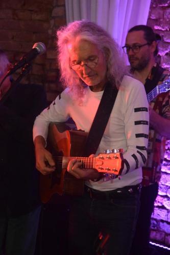 6-copy Zaduszki Dżemowe Wojtka Klicha – wyjątkowy klimat i niezapomniana muzyka