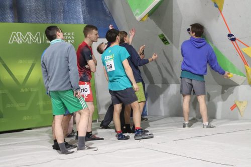 img-7584-copy Tarnów po raz pierwszy gospodarzem Akademickich Mistrzostw Małopolski w boulderingu