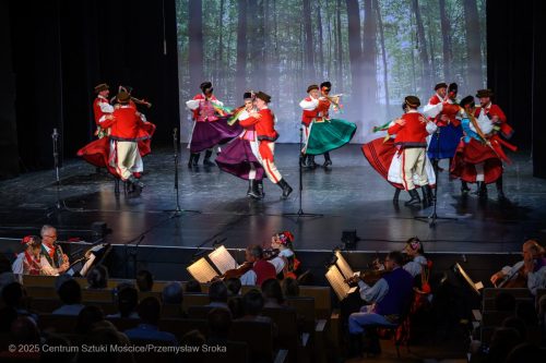 8 Koncert Zespołu Pieśni i Tańca Świerczkowiacy - Finał Sezonu Artystycznego