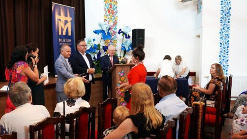 0034 Zalipie znów rozkwitło kwiatami i kolorami – finał 62. Konkursu „Malowana Chata”