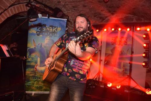 dsc-0121-copy Zenek Kupatasa Akustyczna Domóweczka w Stowarzyszeniu Stowarzyszenie "Przepraszam"