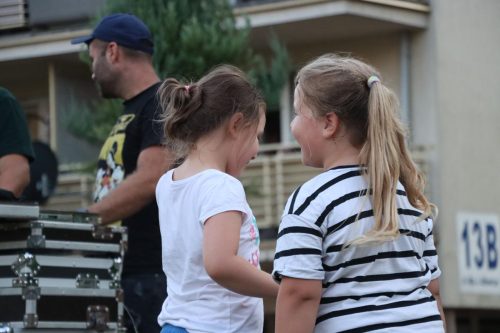 11a-copy Wakacyjna zabawa połączyła mieszkańców osiedla Zielone