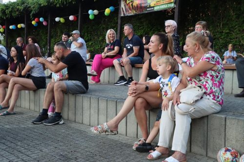 img-1424-copy Wakacyjna zabawa połączyła mieszkańców osiedla Zielone