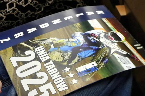 14 Autona Unia Tarnów gotowa na nowy sezon – prezentacja drużyny i sponsora