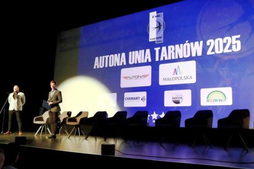 35 Autona Unia Tarnów gotowa na nowy sezon – prezentacja drużyny i sponsora
