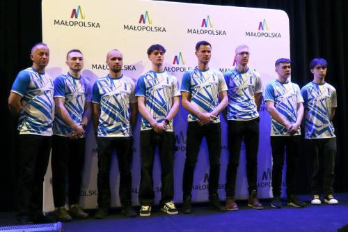 4a Autona Unia Tarnów gotowa na nowy sezon – prezentacja drużyny i sponsora