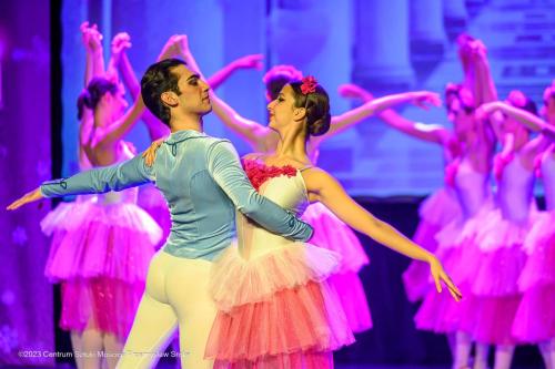 PSR_2768 CSM - Balet w wykonaniu Royal Lviv Ballet - "Dziadek do orzechów"